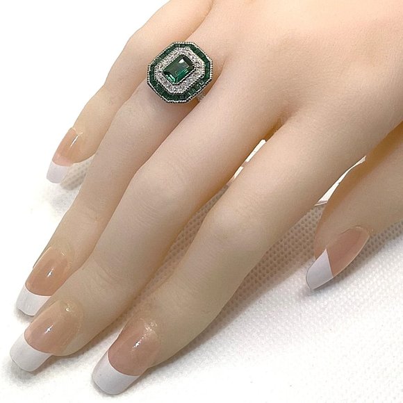 Art Deco FAUX Emerald & Diamond Ring - Size 5 thru 8 - Picture 8 of 9
